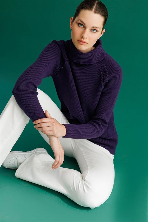 Kadın Tam Balıkçı Yaka Kolu Boncuklu Yün Kazak K.Mor