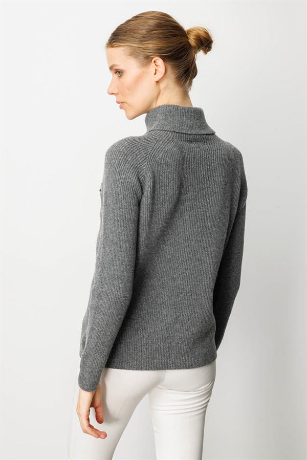 Kadın Tam Balıkçı Yaka Kolu Boncuklu Yün Kazak Füme