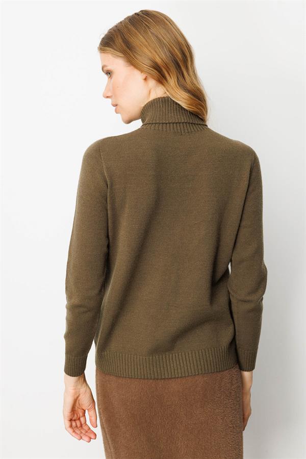 Kadın Tam Balıkçı Yaka Önü Baklava İşlemeli Kazak Haki