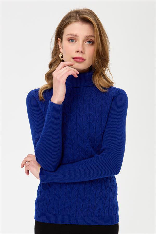 Женский свободный шерстяной свитер с высоким воротником спереди