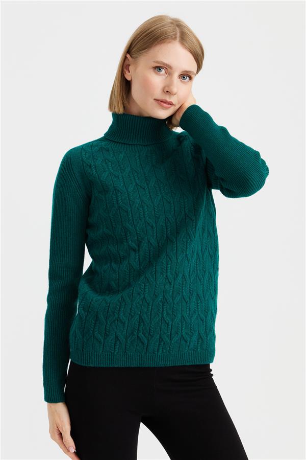 Женский свободный шерстяной свитер с высоким воротником спереди