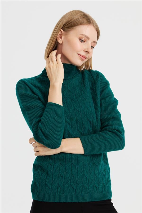 Женский свободный шерстяной свитер с высоким воротником спереди