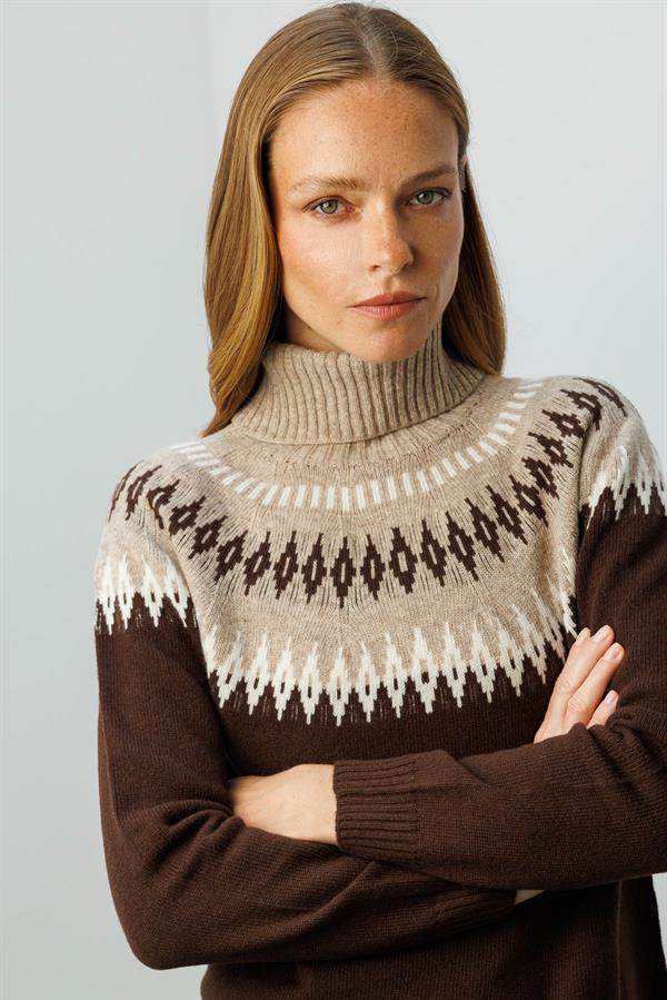 Kadın Tam Balıkçı Yaka Robası Baklavalı Yün Kazak M.Kahve