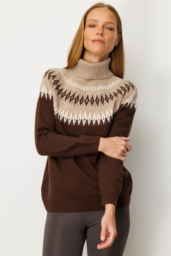 Kadın Tam Balıkçı Yaka Robası Baklavalı Yün Kazak M.Kahve