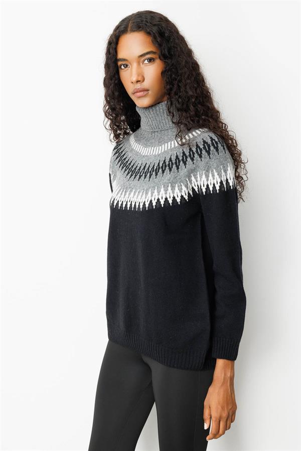 Kadın Tam Balıkçı Yaka Robası Baklavalı Yün Kazak Siyah