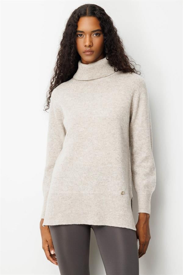 Kadın Tam Balıkçı Yaka Yanı Yırtmaçlı Yün Kazak V.Bej