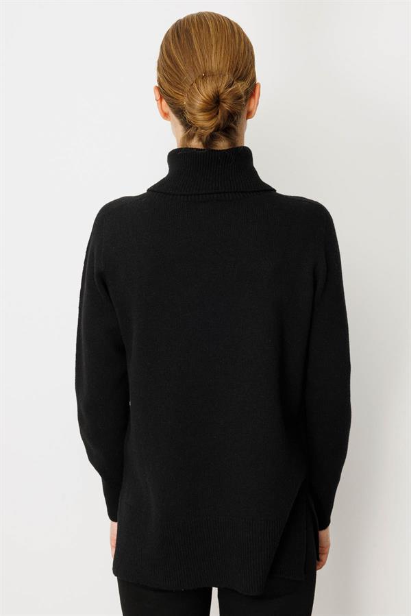 Kadın Tam Balıkçı Yaka Yanı Yırtmaçlı Yün Kazak Siyah