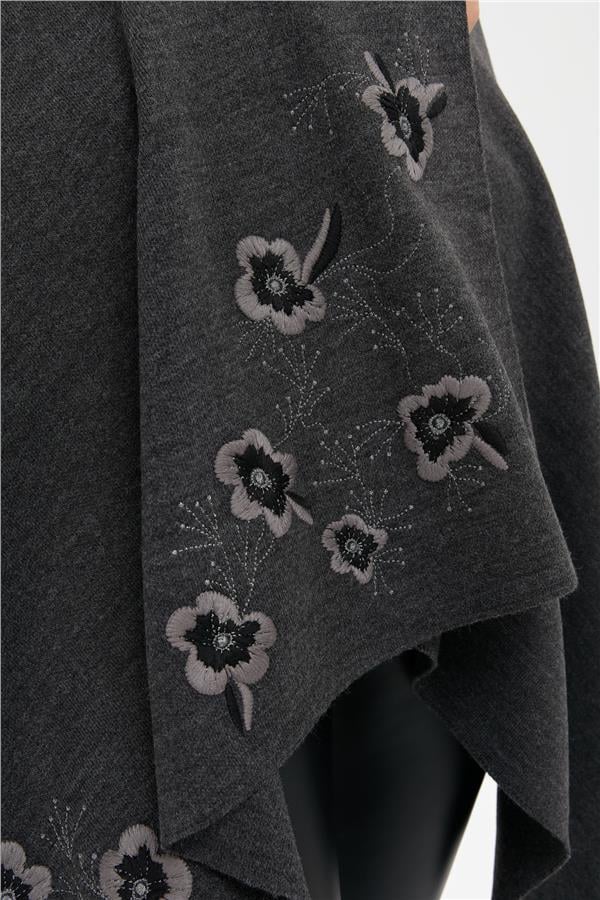 Kadın Tek Yanı Çiçek İşlemeli Şal K.Füme