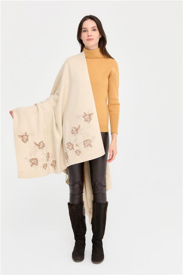 Kadın Tek Yanı Çiçek İşlemeli Şal T.Melanj