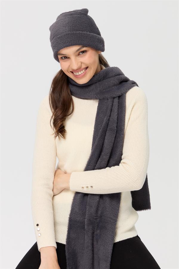 Женский трикотажный шарф