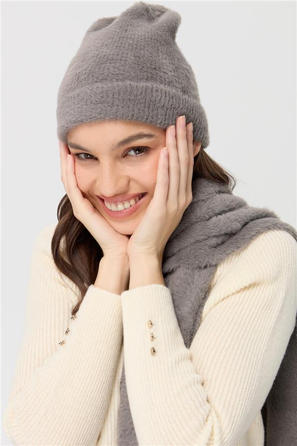 Женский трикотажный шарф