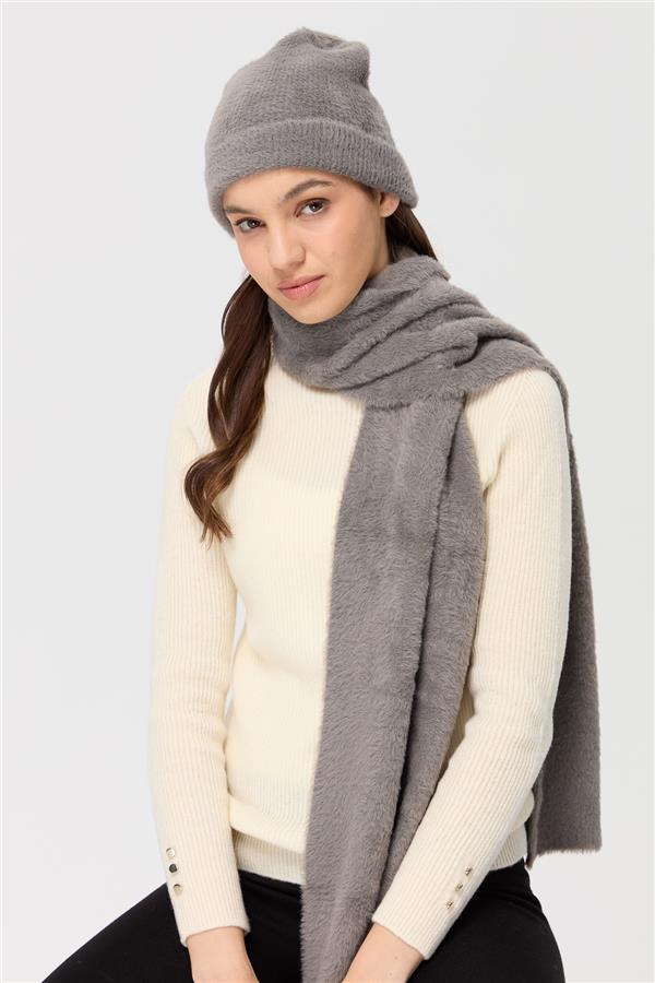 Женский трикотажный шарф