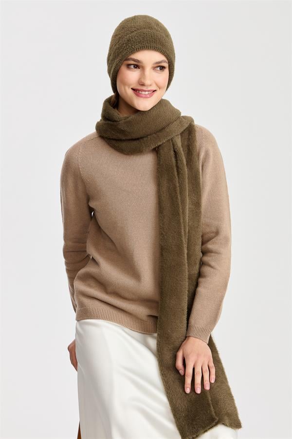 Женский трикотажный шарф