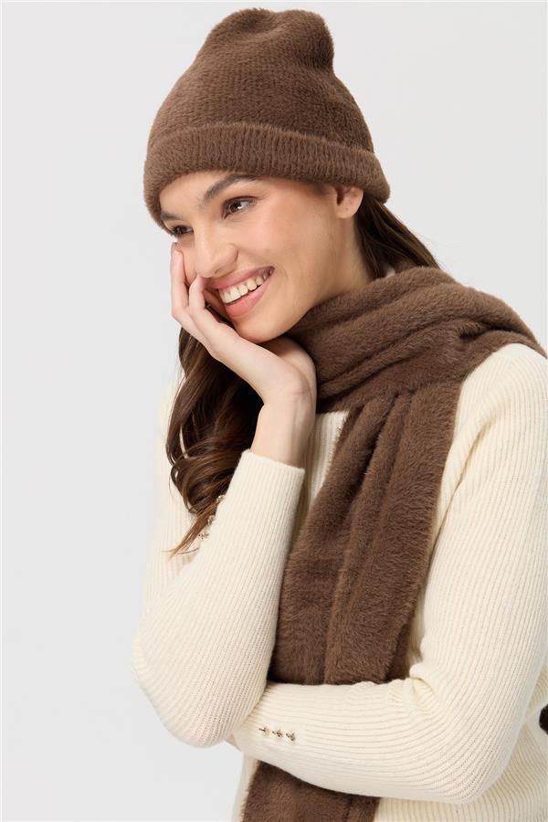 Женский трикотажный шарф