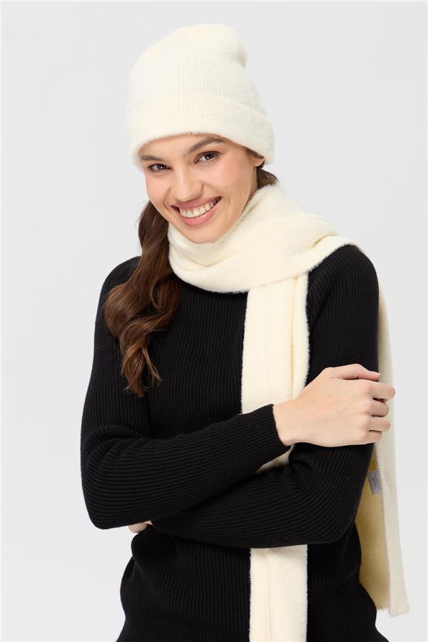 Женский трикотажный шарф