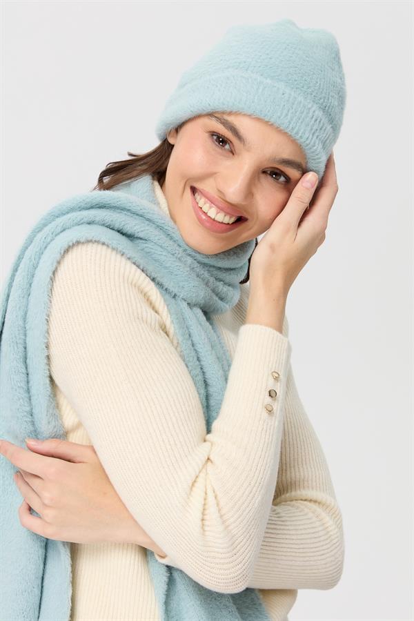 Женский трикотажный шарф