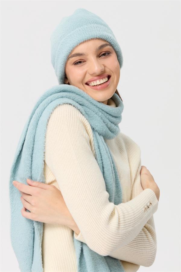 Женский трикотажный шарф