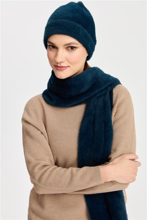 Женский трикотажный шарф