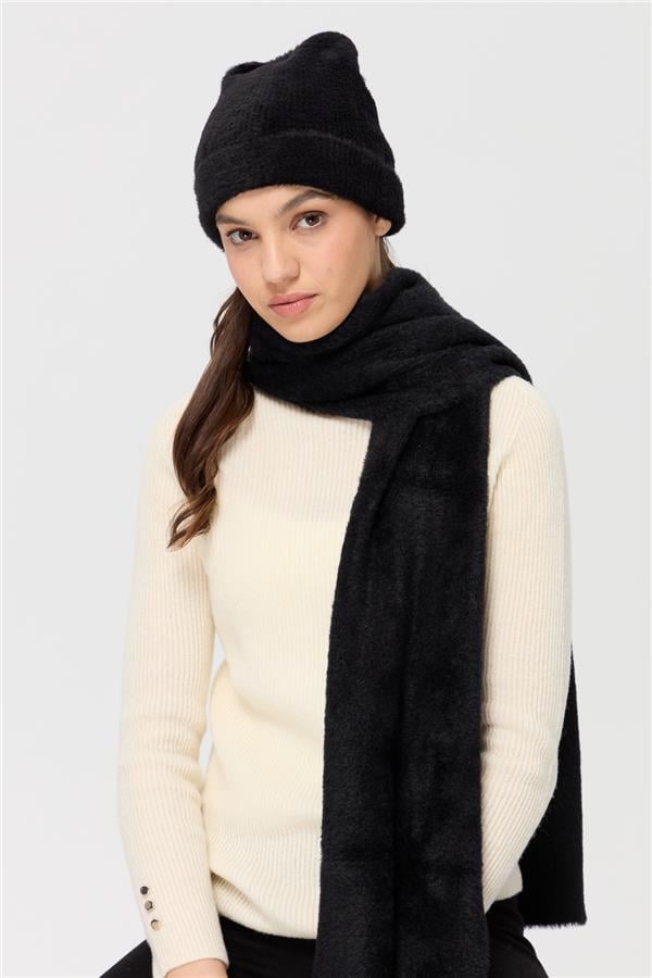 Женский трикотажный шарф