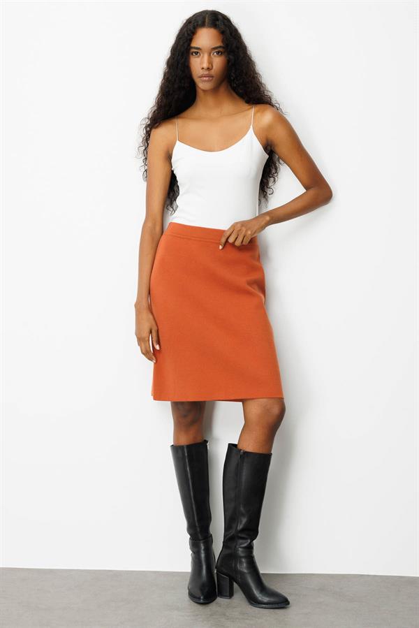 Kadın Triko Düz Basic Etek Kiremit