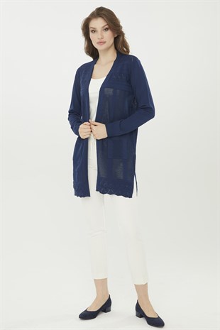 Женский удлиненный трикотажный кардиган темно синего цвета
