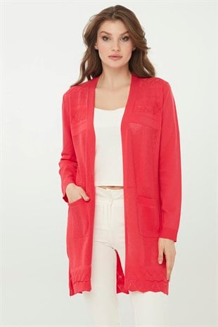 Женский удлиненный трикотажный кардиган ярко красного цвета