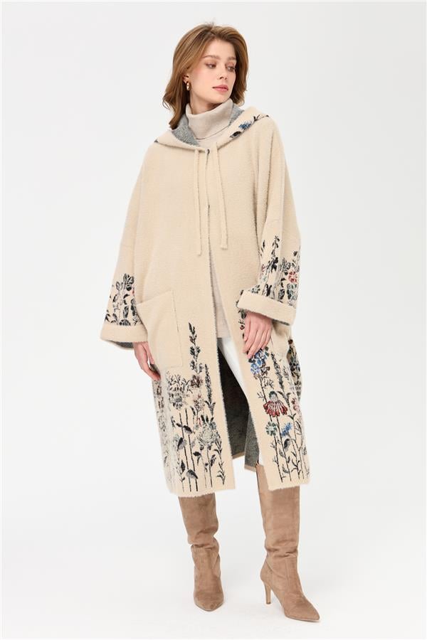 Женский трикотаж Пончо с рисунком полевых цветов