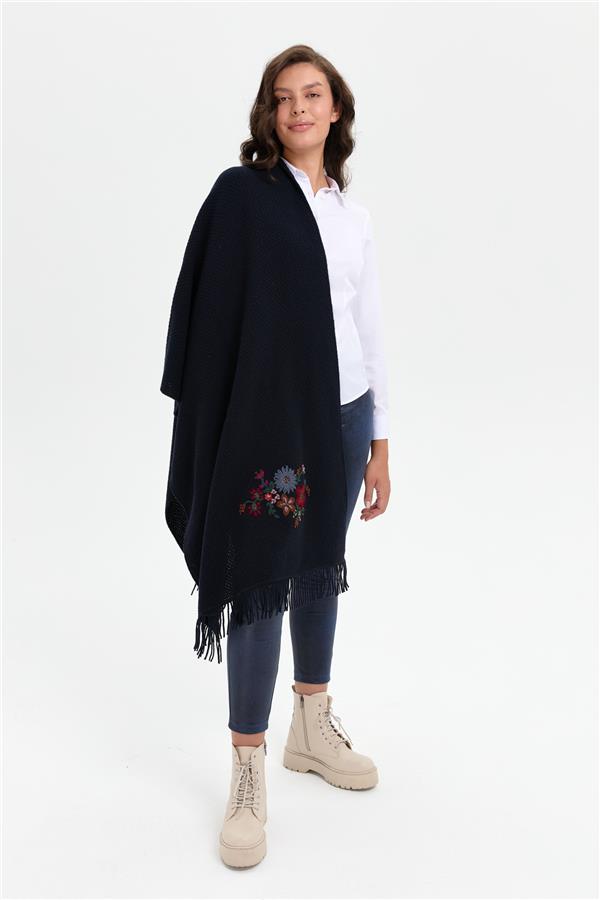 Женский трикотаж Латунная вязаная шерстяная шаль с вышивкой