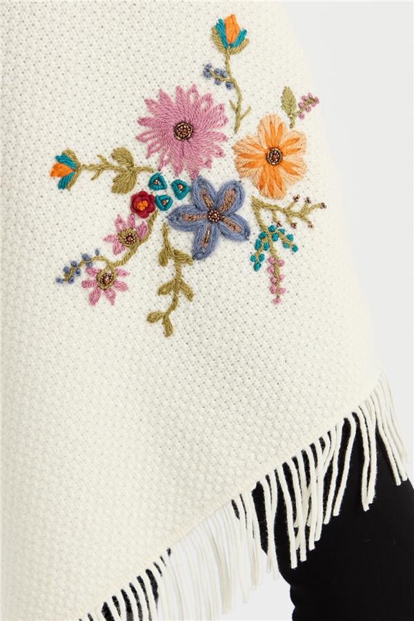 Женский трикотаж Латунная вязаная шерстяная шаль с вышивкой