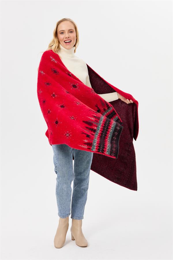 Женская новогодняя шаль с узором