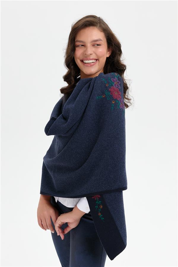 Kadın Üç Çiçekli Nakış İşlemeli Yün Şal K.Lacivert