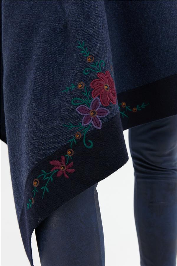 Kadın Üç Çiçekli Nakış İşlemeli Yün Şal K.Lacivert