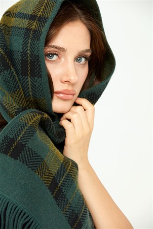 Женский шерстяной шарф зеленый