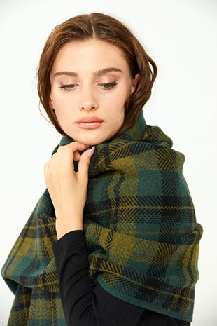 Шаль женская шерстяная  зеленого цвета