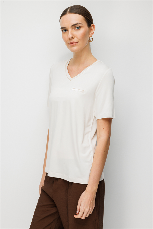 Kadın V Yaka Cebi Saten Şeritli Penye T-shirt Taş