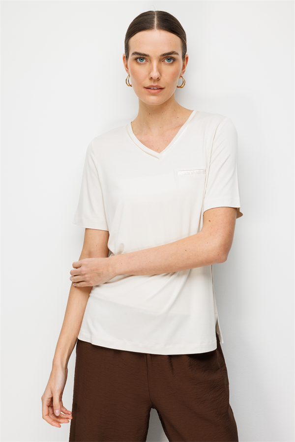 Kadın V Yaka Cebi Saten Şeritli Penye T-shirt Taş