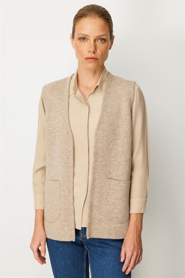 Kadın V Yaka Çelik Örgü Anne Yelek K.Bej