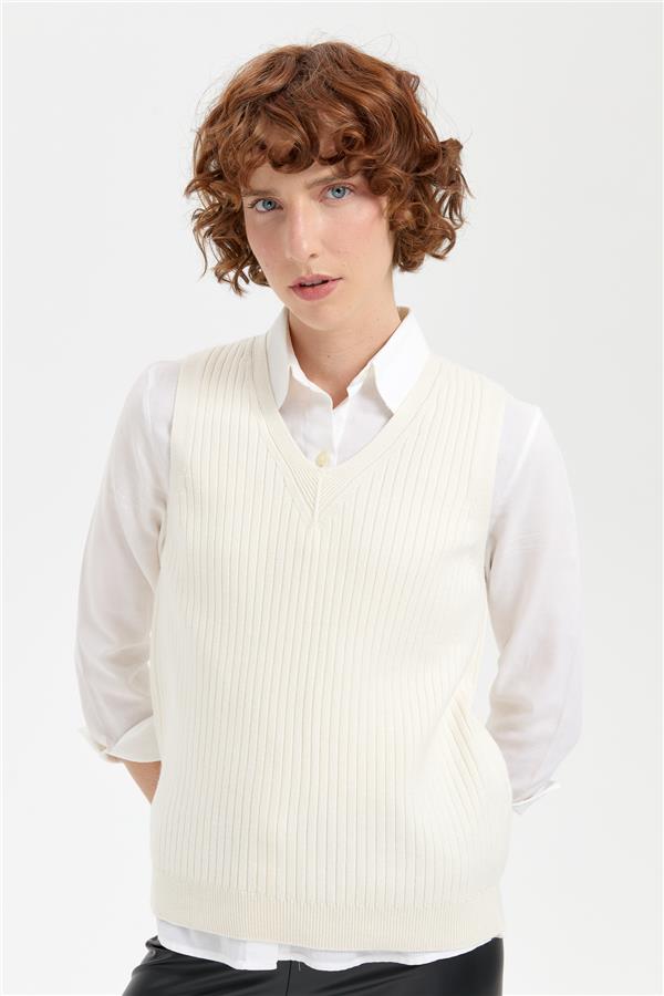 Kadın V Yaka Dikişsiz Süveter Kemik