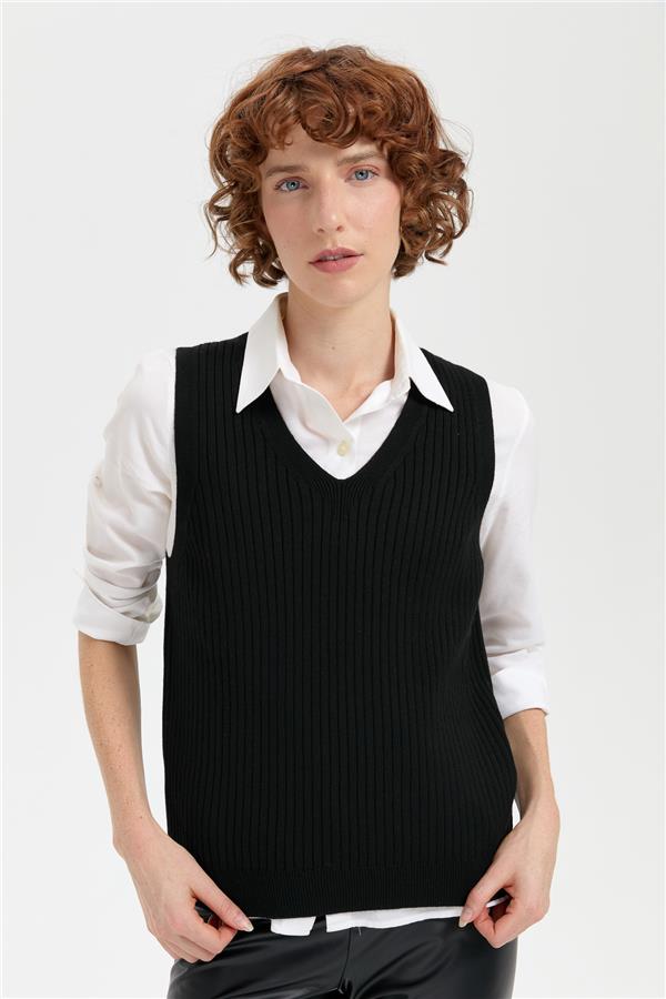 Kadın V Yaka Dikişsiz Süveter Siyah