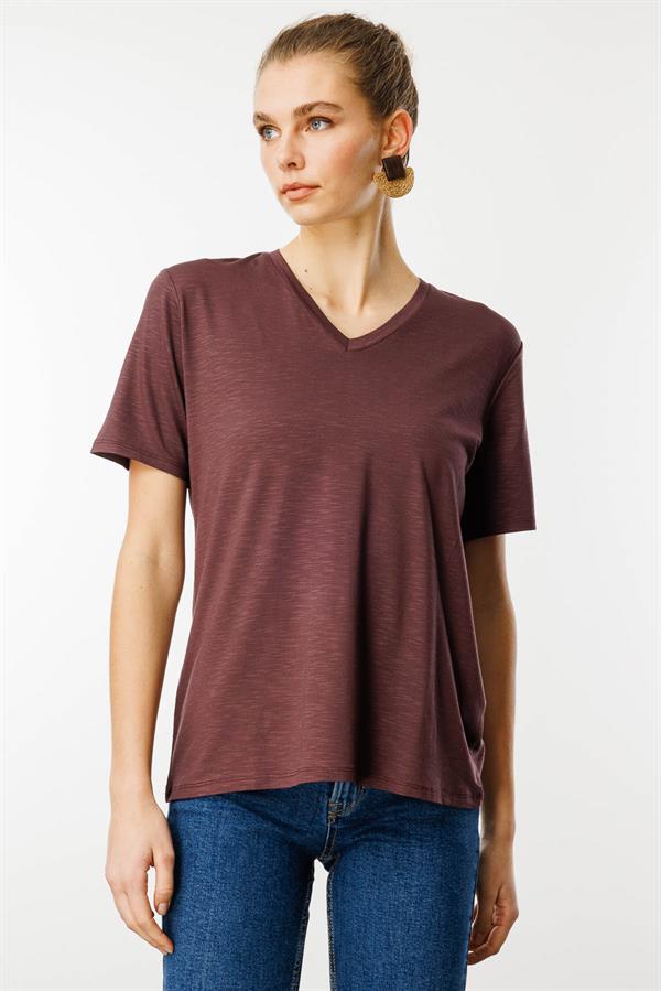 Kadın V Yaka Flamlı Kumaş Basic Tshirt Kahve