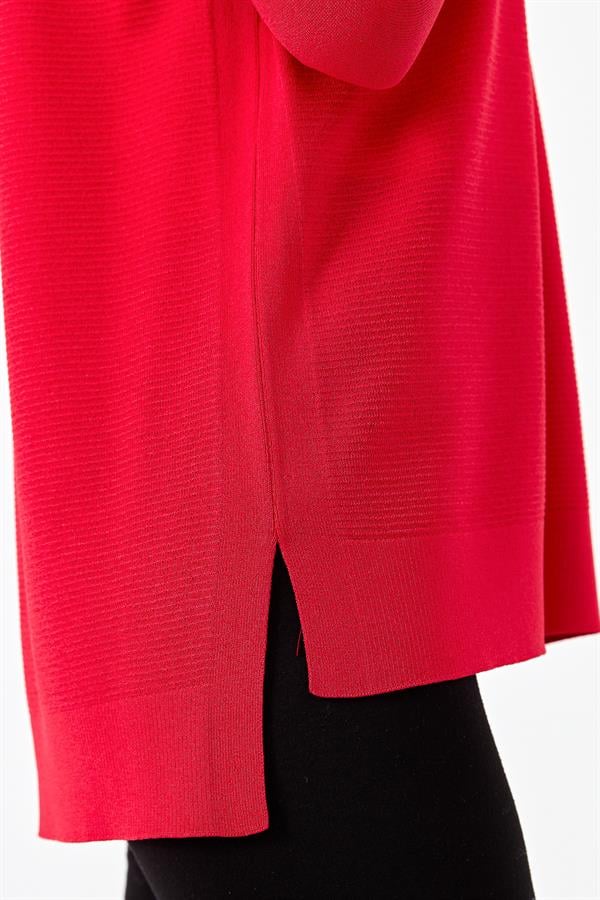 Женская трикотажная тонкая блуза с V-образным вырезом алая