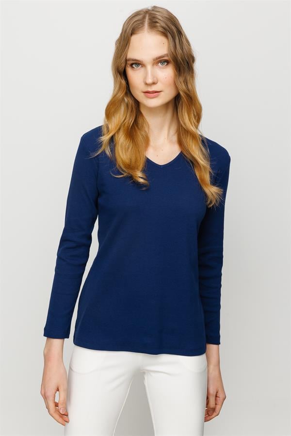 Женская хлопковая облегающая блуза с V образным вырезом темно синяя 