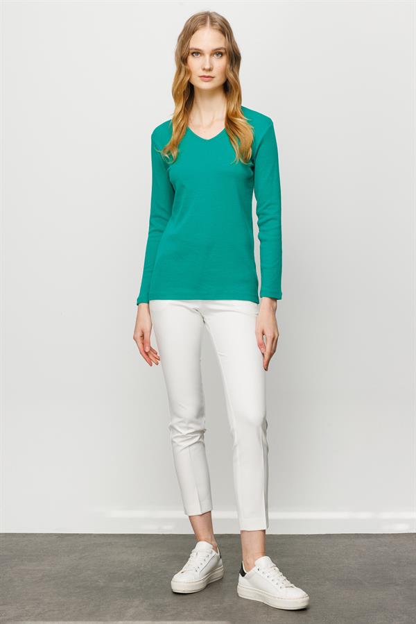 Женская хлопковая облегающая блуза с V образным вырезом зеленая 