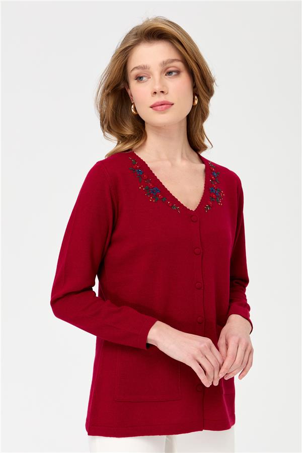 Женская шерстяная куртка с v-образным вырезом и кружевной вышивкой