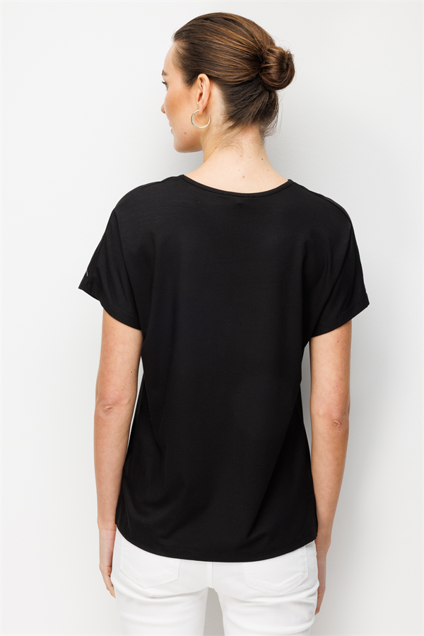 Kadın V Yaka Nakış İşlemeli Düşük Kollu Penye T-shirt Siyah