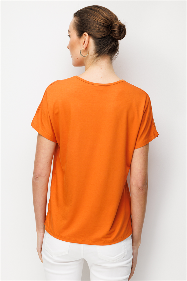 Kadın V Yaka Nakış İşlemeli Düşük Kollu Penye T-shirt Turuncu