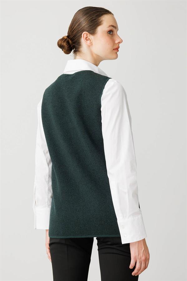 Kadın V Yaka Nakış İşlemeli Kısa Yün Yelek Yeşil