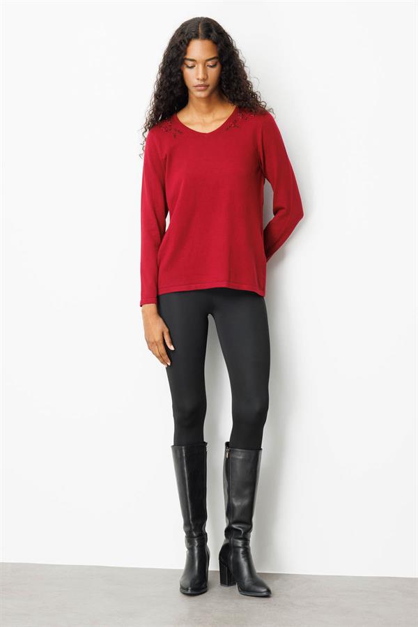 Kadın V Yaka Omuzları Boncuk İşlemeli Bluz Vişne