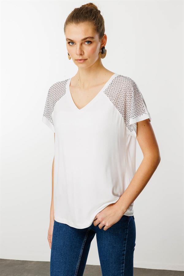Kadın V Yaka Omuzları Taş Baskılı Penye T-shirt Beyaz