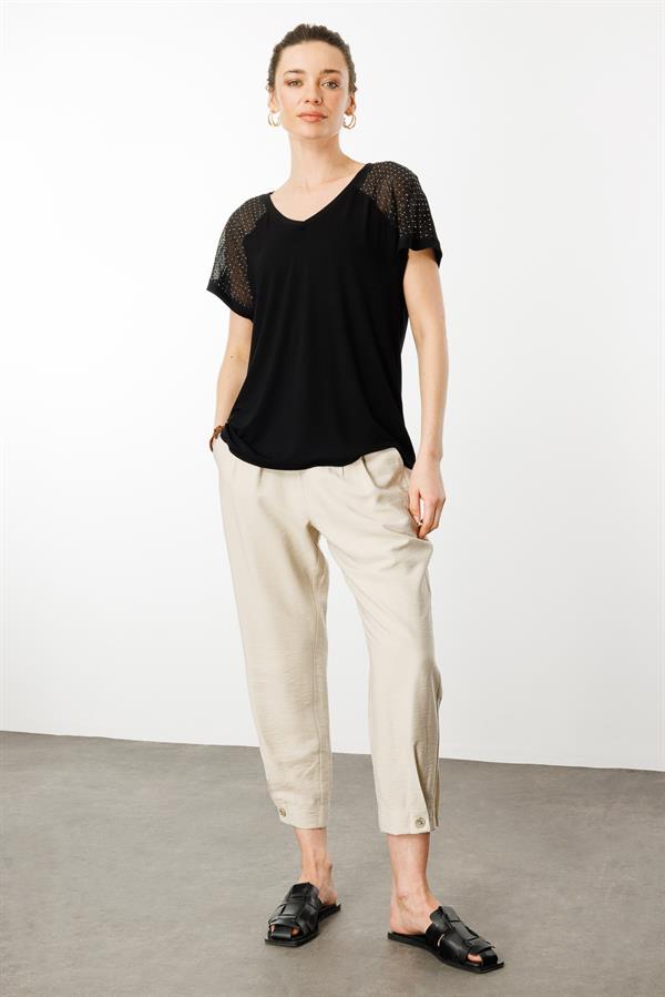 Kadın V Yaka Omuzları Taş Baskılı Penye T-shirt Siyah